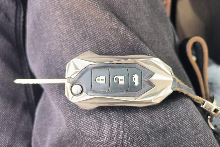 Used GAC Trumpchi GS4 2019 270T Manual Two-Wheel-Drive Elite Edition Vehicle Key