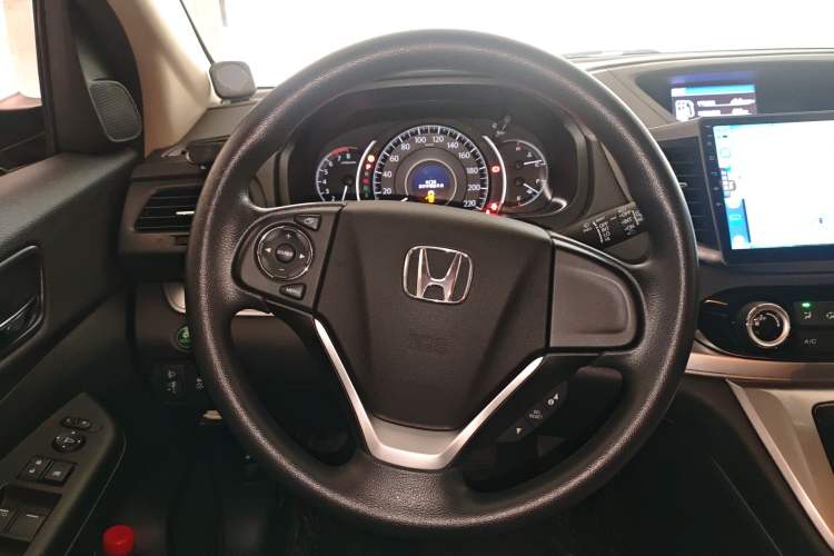 Used Honda CR-V 2015 2.0L two-wheel drive Fashion Edition
