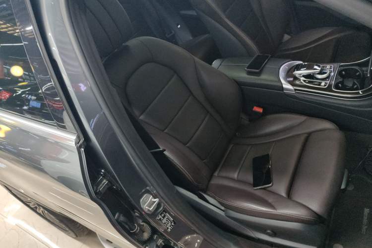 Used Mercedes-Benz GLC 2016 GLC 260 4MATIC Dynamic Edition
