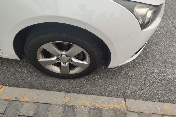 Used Chevrolet Cruze 2013 1.8L SE AT
