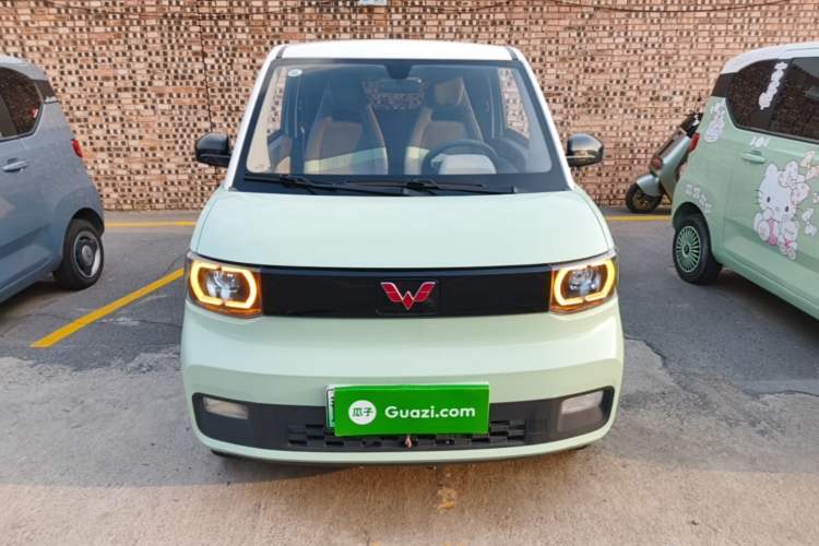 Used Wuling Hongguang MINIEV 2021 Macaron Fashion Model Lithium Iron Phosphate