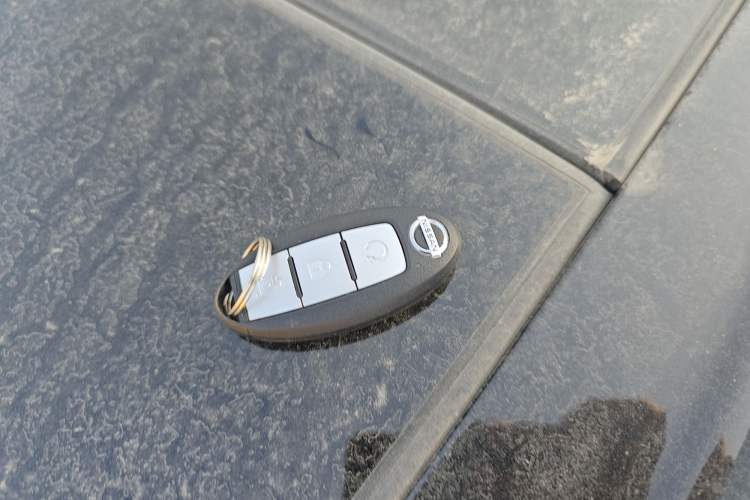 Used Nissan X-Trail 2021 VC-Turbo 300 CVT 2WD Luxury Edition 7-Seater Vehicle Key