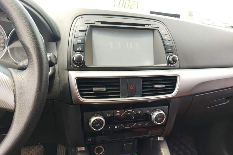 Used Mazda CX-5 2015 2.0L Automatic Two-Wheel Drive Urban Version
