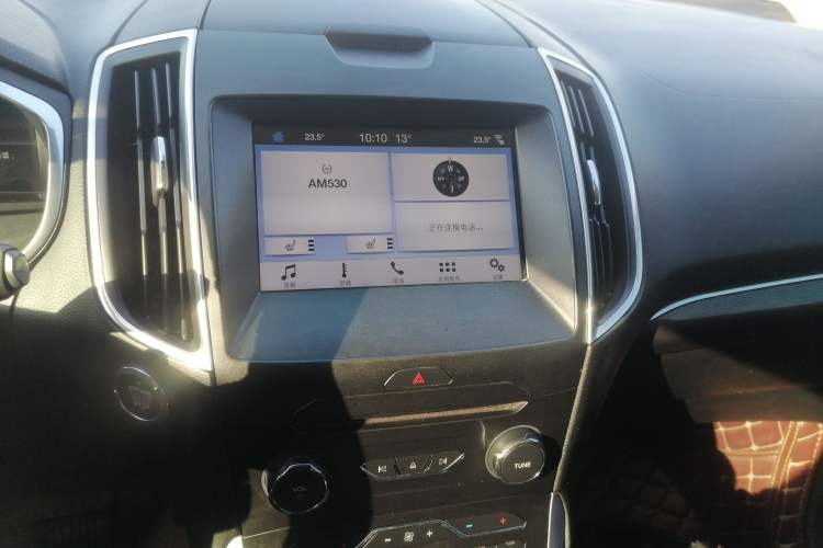 Used Ford Edge 2017 EcoBoost 245 Two-Wheel-Drive Sporty 7-Seater
