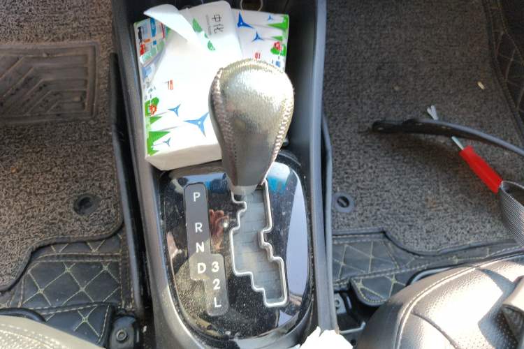 Used Kia K2 2015 Sedan 1.6L Automatic Transmission Premium