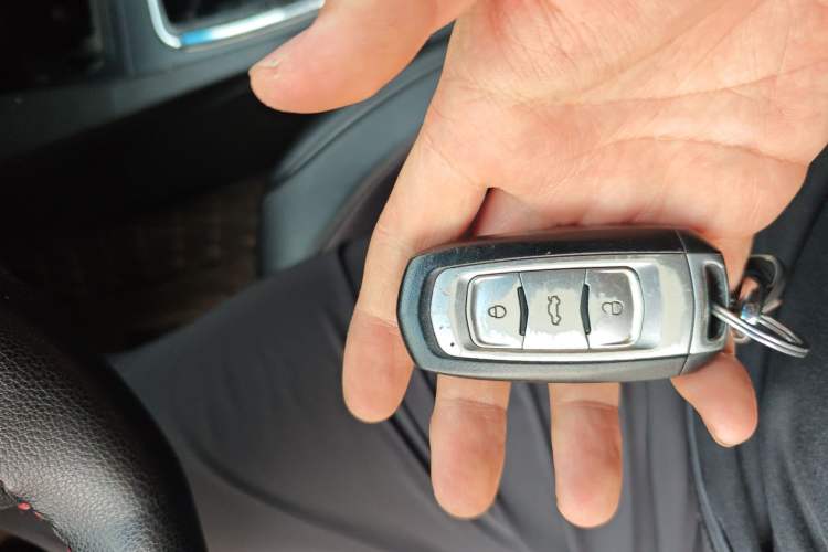 Used Geely Auto Emgrand 2016 Sedan 1.5L Manual Upward Edition