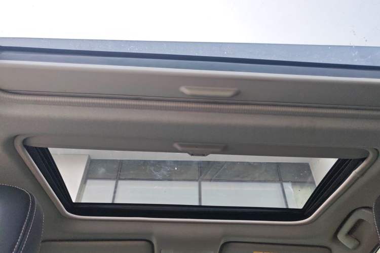 Used Toyota RAV4 2018 2.5L Automatic 4x4 Elite i Edition Headliner