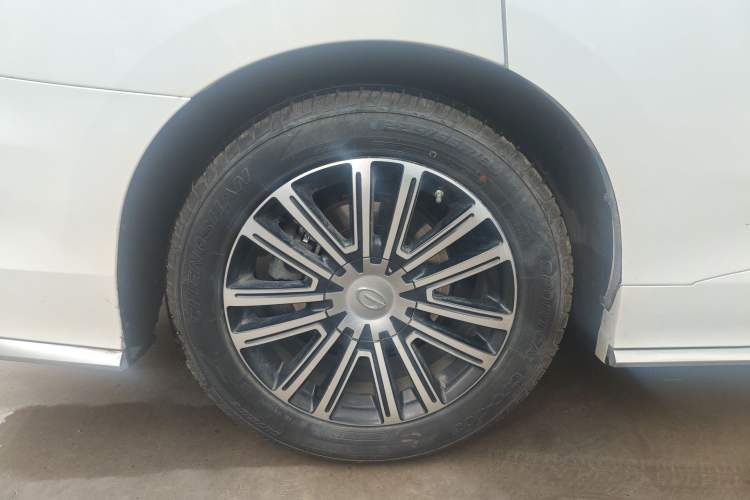 Used GAC Trumpchi M8 2021 Master Series 390T Prestige Edition Right Rear Wheel Hub