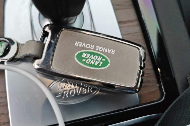 Used Land Rover Discovery Sport New Energy 2022 P300e Performance Tech Edition