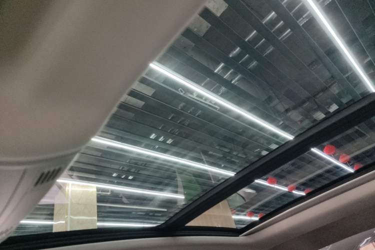 Used Volkswagen Sagitar 2021 200TSI DSG Comfort Connect Edition Headliner