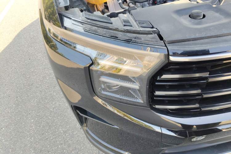 Used Ford Edge 2025 Escape L 2.0T EcoBoost Two-Wheel Drive 7-Seater Luxury Model
