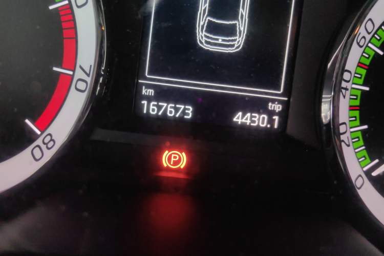 Used Skoda Octavia 2018 Station Wagon TSI230 DSG Luxury Edition Odometer Close Up