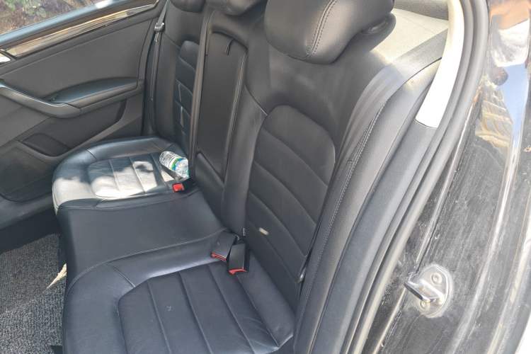 Used Volkswagen Santana 2013 1.6L Automatic Luxury Edition