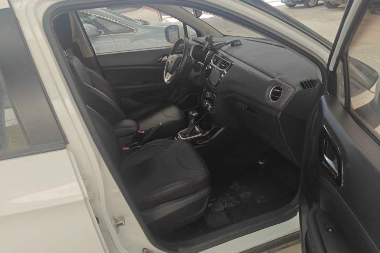 Used Brilliance V3 2016 1.5L Automatic Smart Version