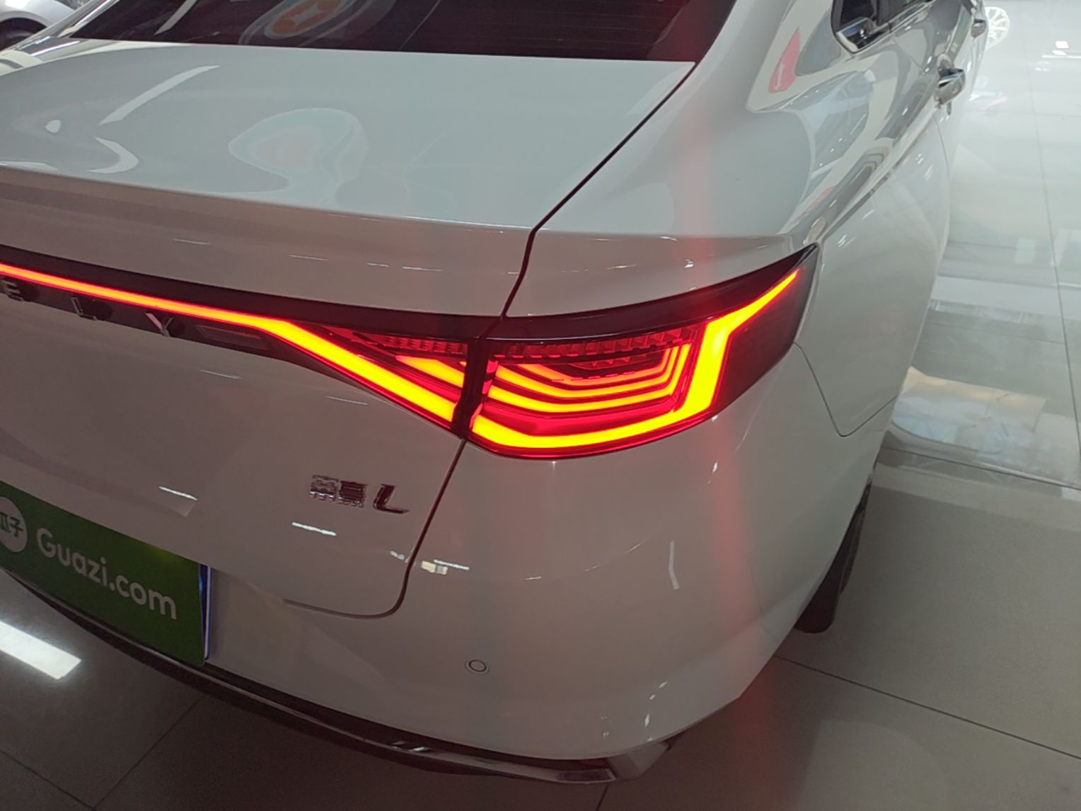 Geely Auto Emgrand L 2022 1.4T CVT Flagship Edition — снимка 9