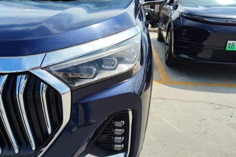 Used JETOUR X90 2023 Zilong 2.0T DCT Changsheng Edition 5-seater Left Front Headlight