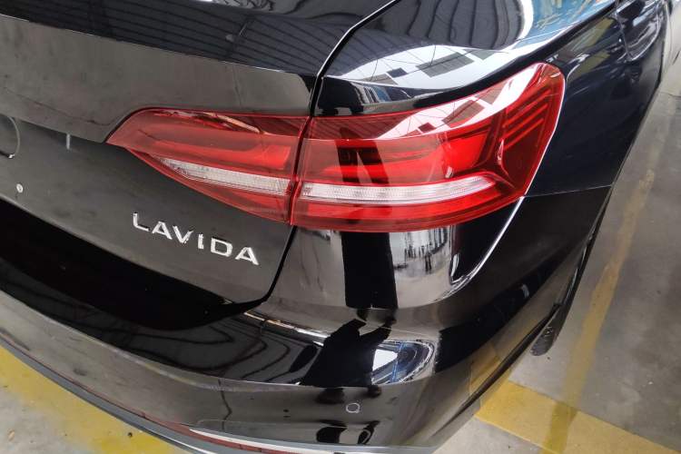 Used Volkswagen Lavida 2024 1.5L Automatic 5 Million Edition
