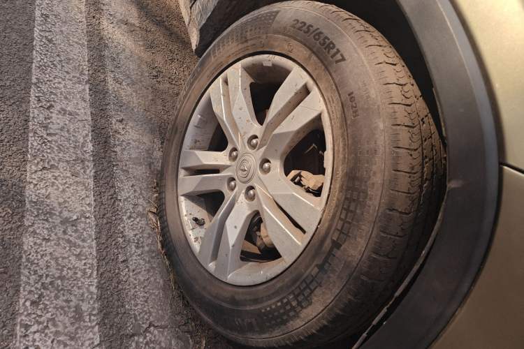 Used Changan CS75 2014 1.8T Automatic Prestige Model China IV Standard
