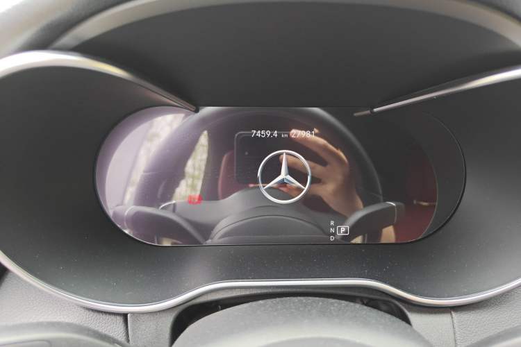 Used Mercedes-Benz C-Class 2020 Restyled C 260 Sport Edition Odometer Close Up