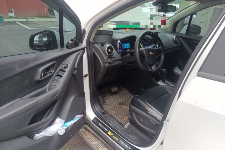 Used Chevrolet Trax 2016 1.4T Automatic Two-Wheel Drive Comfort Version with Sunroof