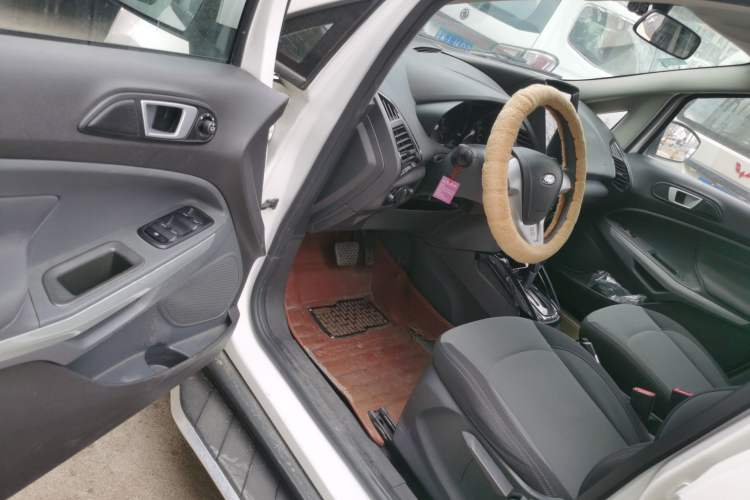 Used Ford EcoSport 2013 1.5L Automatic Fashion Model