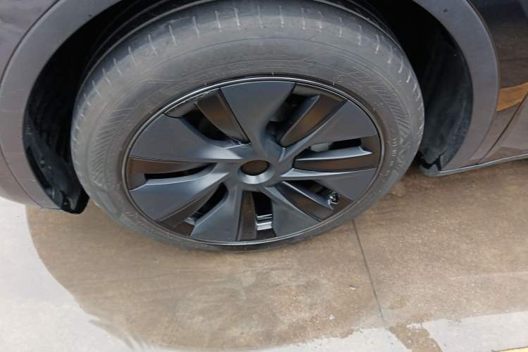 Used Tesla Model Y 2024 Rear-Wheel-Drive Version