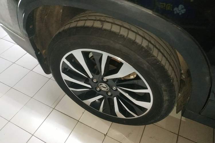 Used FORTHING T5 2018 230T Manual Smart Enjoyment Model Right Rear Wheel Hub