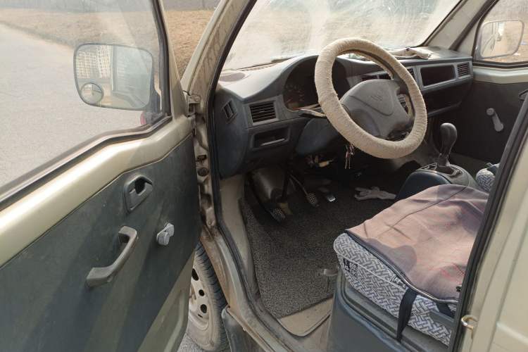 Used Wuling Zhiguang 2010 1.0L Liye Edition