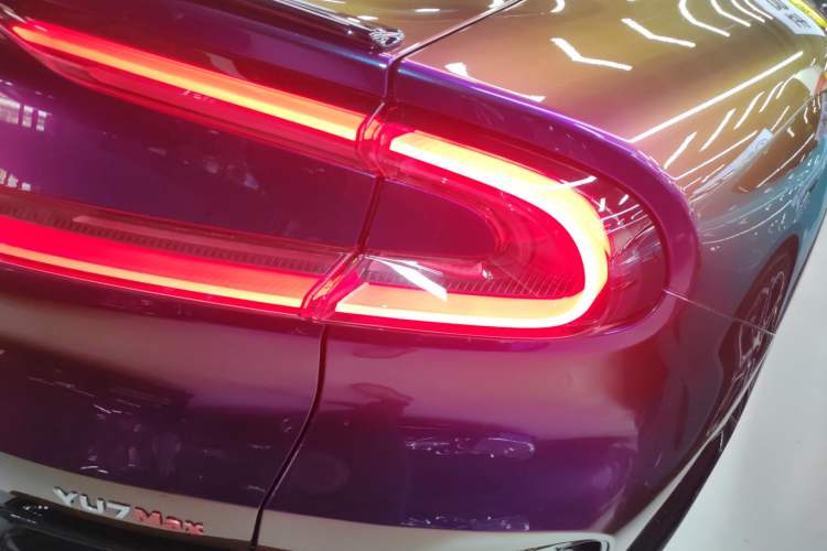 Used Xiaomi Auto YU7 2025 Ultra-Long Range High-Performance All-Wheel-Drive Max Edition
