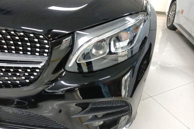 Used Mercedes-Benz GLC 2019 GLC 260 L 4MATIC Dynamic Model Left Front Headlight
