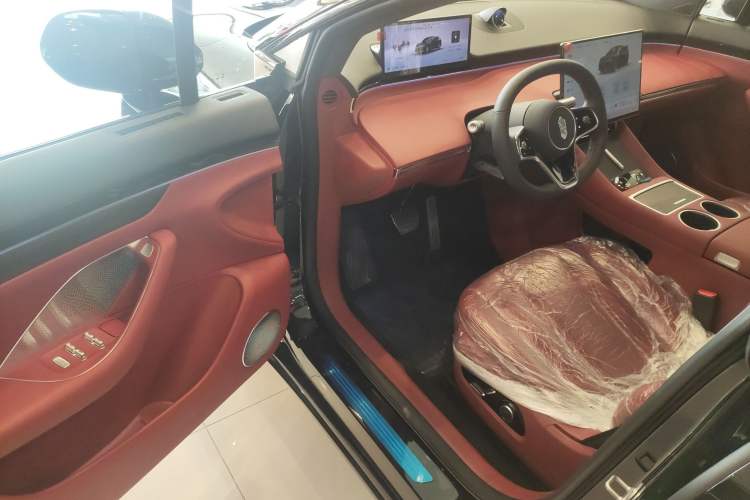 Used Hima Luxeed R7 2026 Model Pure Electric Max+ Driver Seat