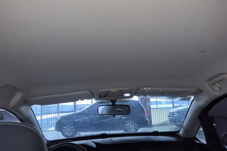 Used Geely Auto Vision X3 2020 1.5L CVT Elite Edition Headliner