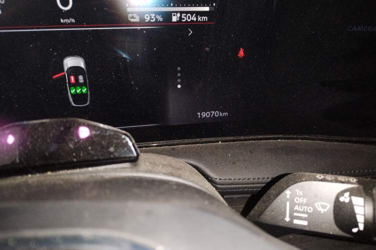 Used Nissan ARIYA 2022 Two-Wheel Drive Long-Range Version Odometer Close Up