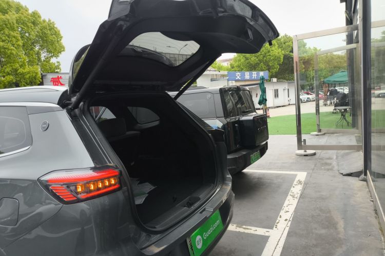 Used Chery Fengyun T8 2025 1.5T 130km Deluxe Version 5 Seats Trunk