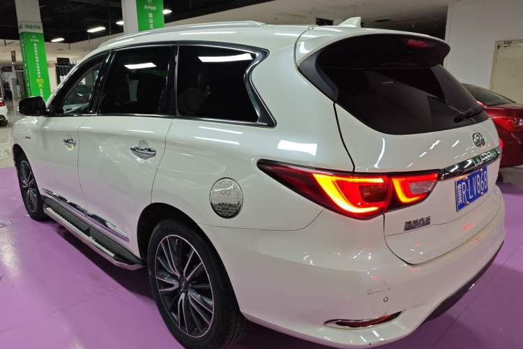 Used Infiniti QX60 2016 2.5 S/C Hybrid Two-Wheel-Drive Excellence Edition China V Standard