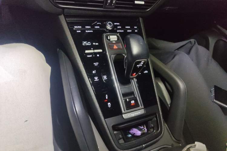 Used Porsche Cayenne 2019 Cayenne Coupé 3.0T