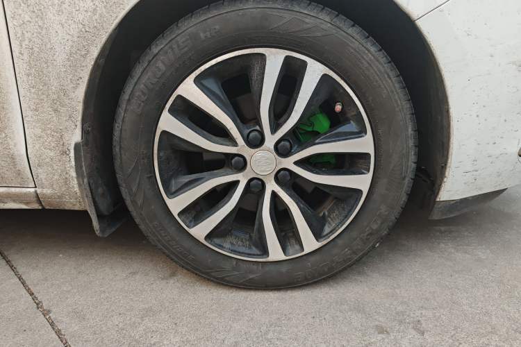 Used Buick GT 2018 18T Automatic Elite Model