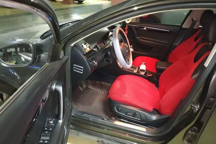 Used Volkswagen Magotan 2013 1.8TSI Luxury Model Driver Seat