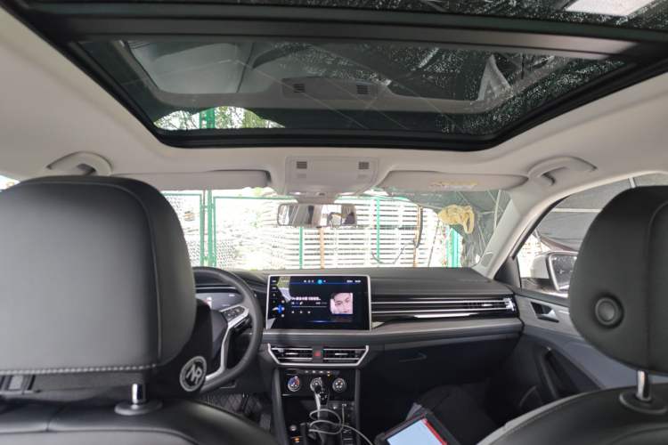 Used Volkswagen Sagitar 2025 Revised 300TSI DSG Excellence Edition Headliner