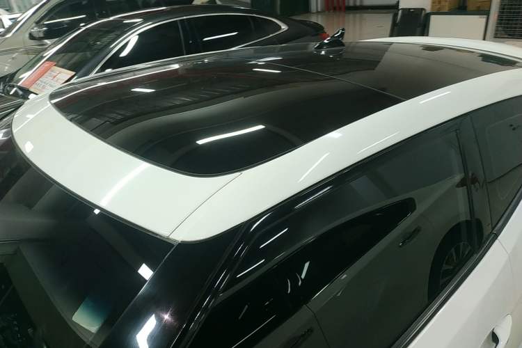 Used Hyundai Veloster 2015 1.6T Automatic Flagship Edition