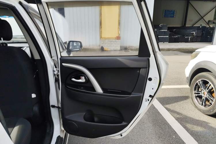 Used CHANGAN CX20 2014 1.4L Manual Sport Edition China V Standard