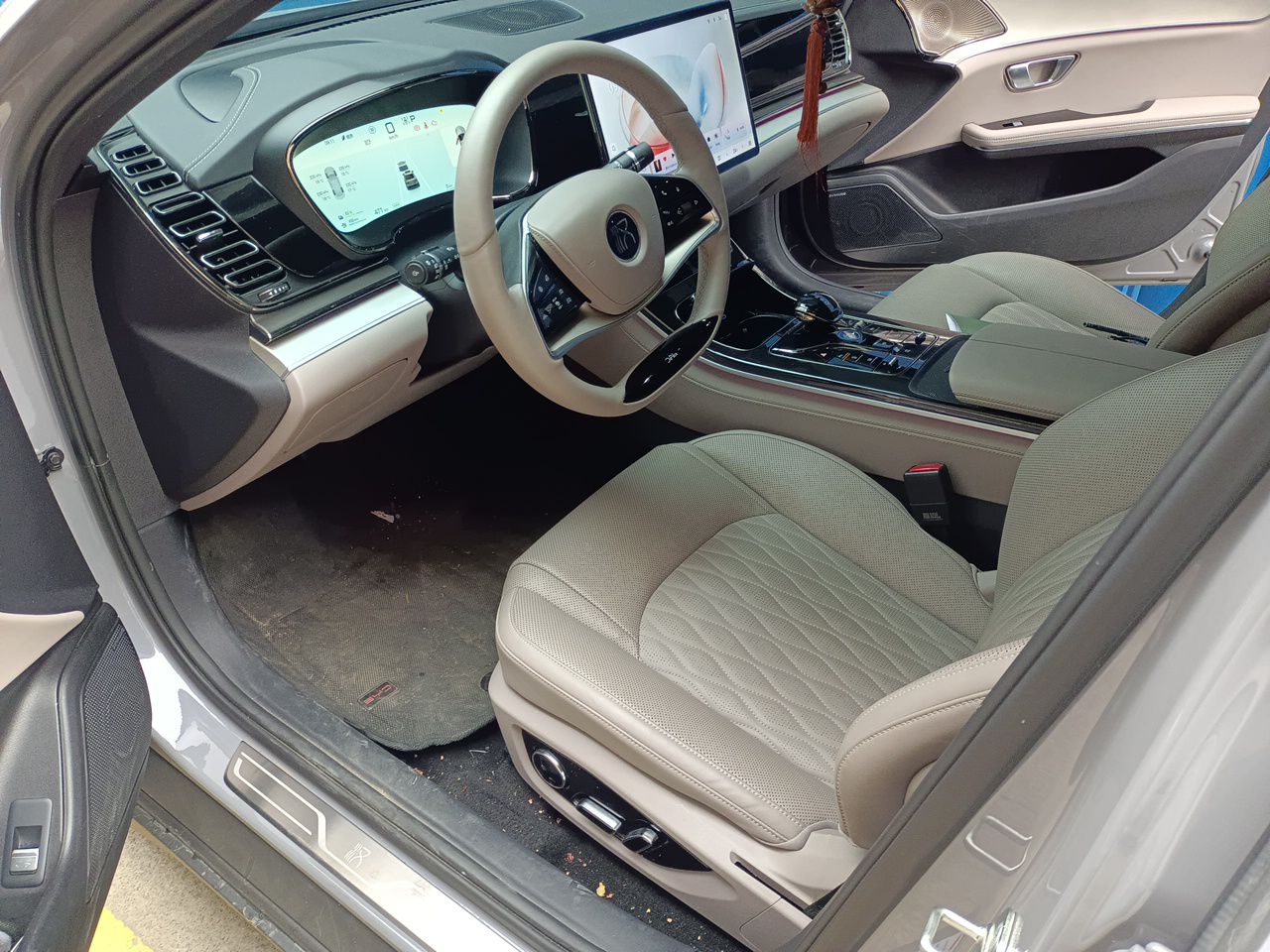 BYD Han 2025 DM-i 125KM Prestige Model - Premium — снимка 15