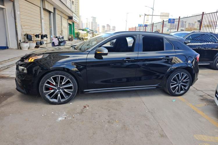 Used Lynk & Co 02 Hatchback 2022 2.0TD Pro
