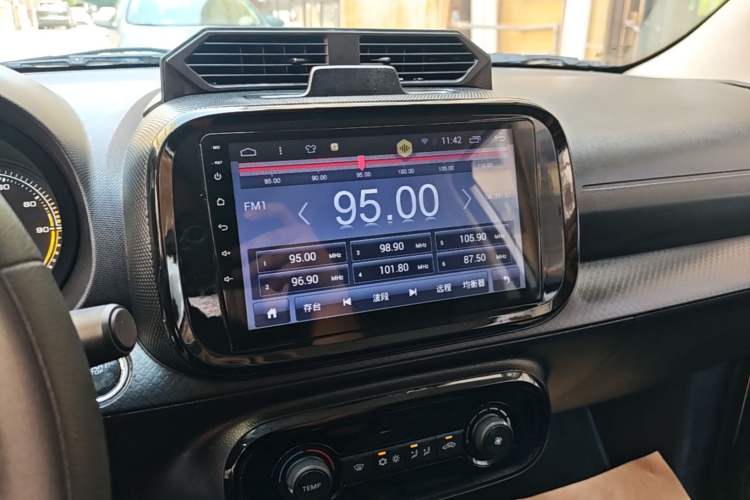 Used Roewe Clever 2022 311km QiQi BoBo Edition
