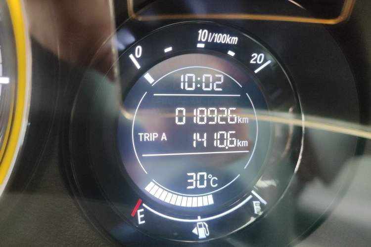 Used Honda XR-V 2021 220TURBO CVT Luxury Edition Odometer Close Up