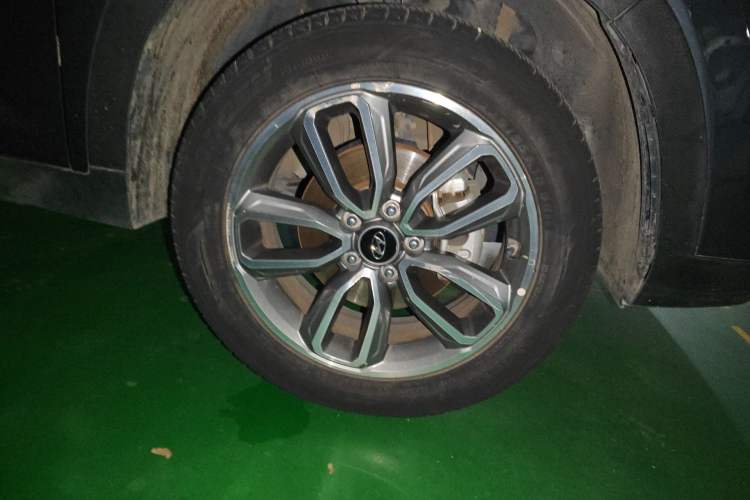 Used Hyundai ix35 2019 2.0L Automatic 2WD Zhiyong·Changxiang Edition China V Standard Right Front Wheel Hub