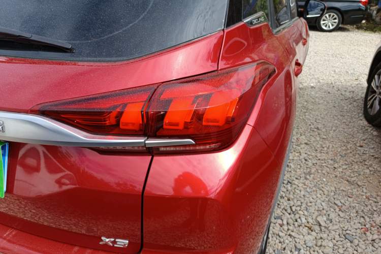 Used BAIC Beijing X3 2019 1.5L Manual Glory Edition