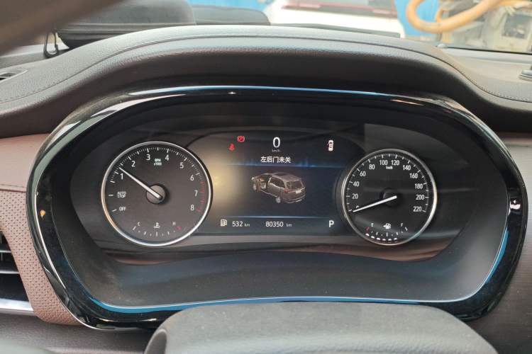 Used Buick GL8 2022 Land Cruiser Executive Class 652T Comfort Model