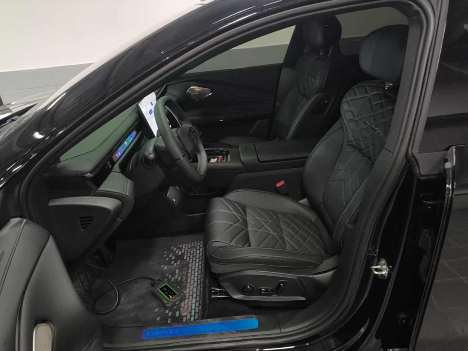 Vordere Reihe im Auto