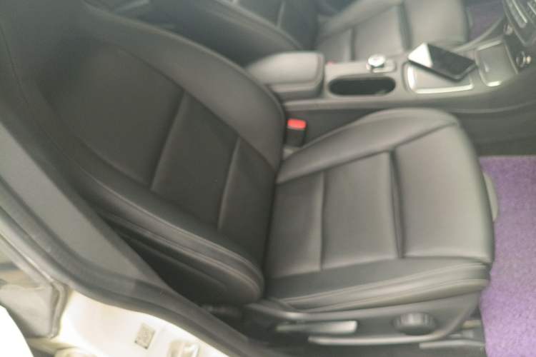 Used Mercedes-Benz CLA 2017 Refreshed CLA 200 Sport Edition Right Front Seat